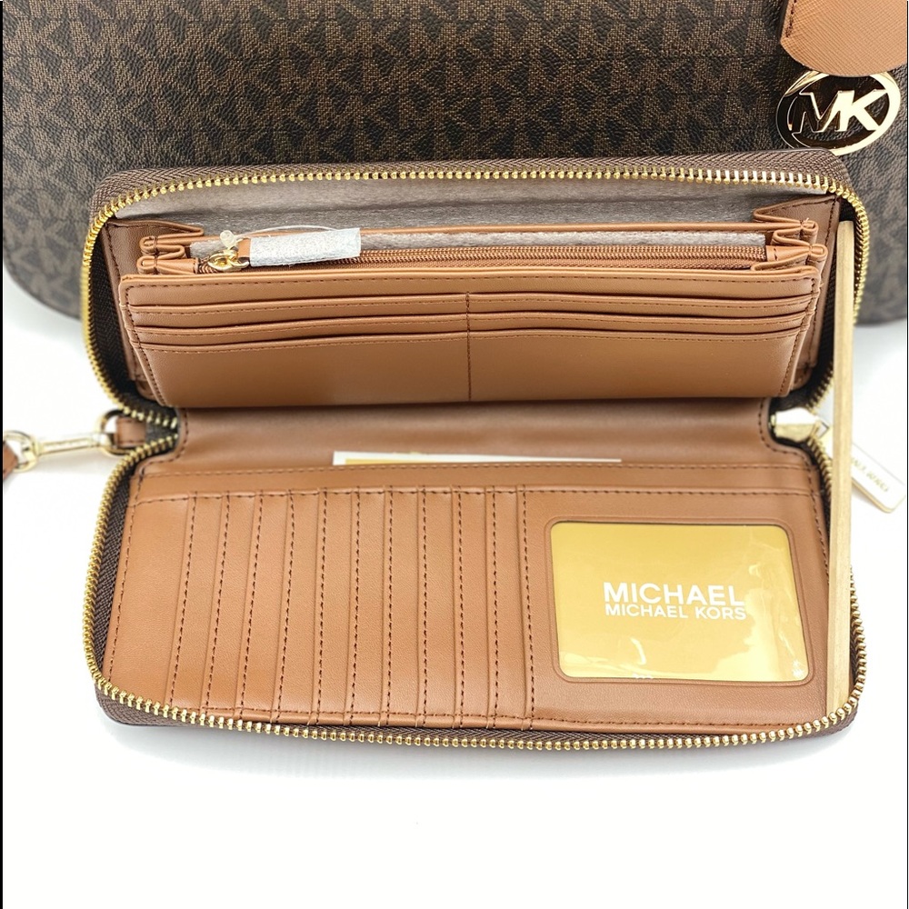 Michael Kors Large Chain Shoulder Bag and LG Continental Wallet Set - Picture 5 of 15